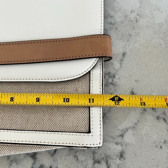 New without Tags Ann Taylor Clutch - Picture 5 of 6